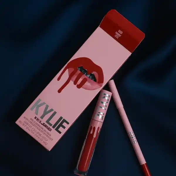 Custom Lip Gloss Boxes