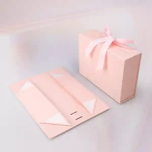 Collapsible Rigid Boxes